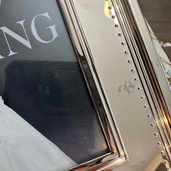 Vera Wang x Wedgwood With Love Photo Frame Silver Plated 5 x 7" approx - Picture 9 of 9